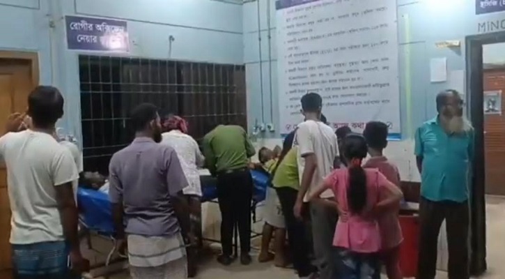 ব্রাহ্মণবাড়িয়ায় প্রাইভেটকার-ট্রাক্টর ও মোটরসাইকেলের সংঘর্ষে নিহত ১